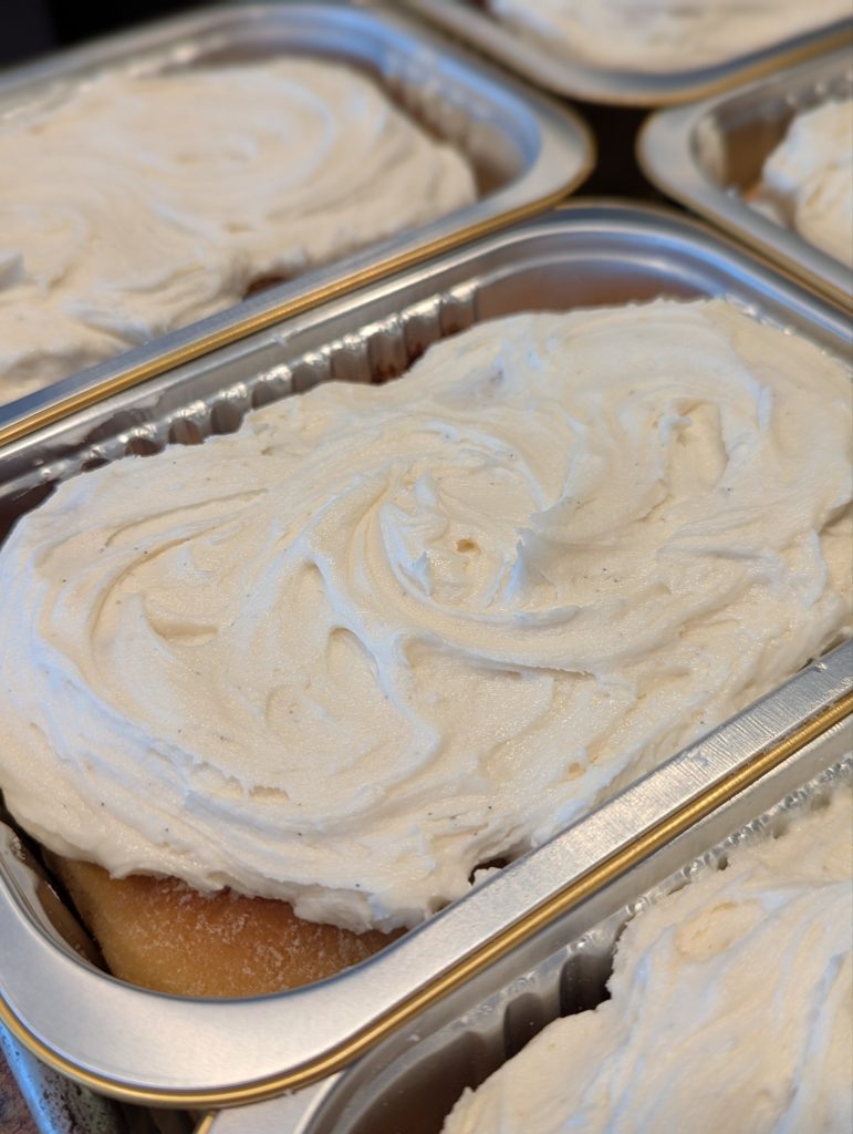 Sourdough Cinnamon Rolls w/ Vanilla Bean Frosting (2pk)